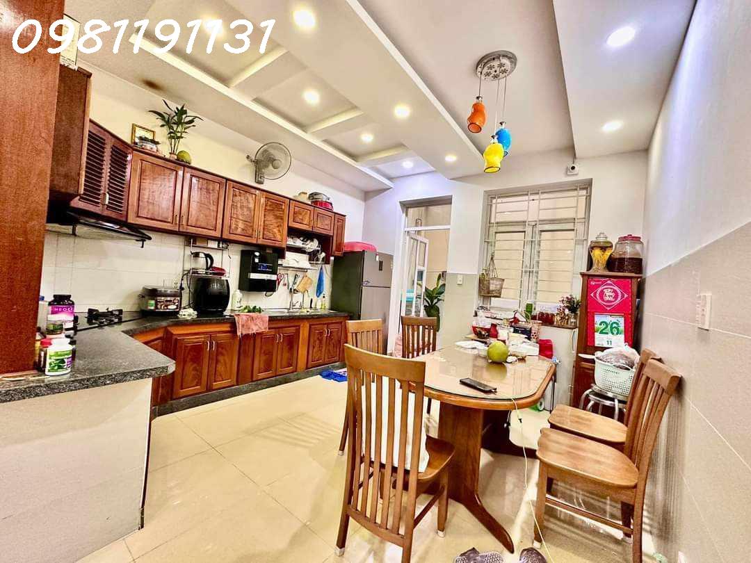 SIÊU PHẨM ĐẦU TƯ – MẶT TIỀN LÊ VĂN QUỚI – 8M X 30M – 4 TẦNG – DÒNG TIỀN + GIỮ GIÁ TRỊ - Ảnh 2