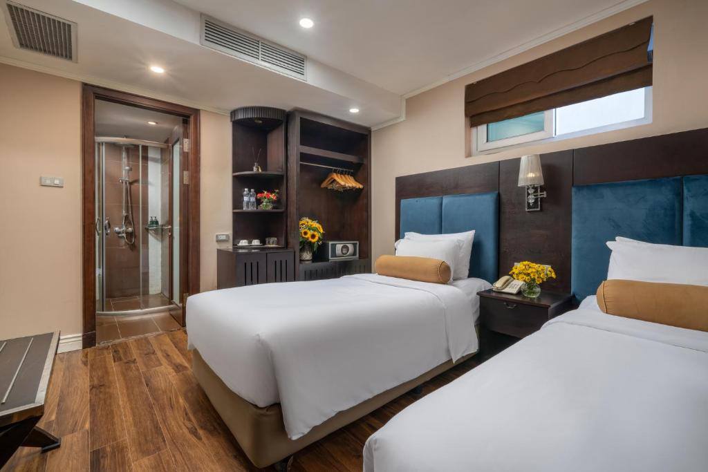 Bán khách sạn mặt phố Hàng Bông, 171m2, 10 tầng 1 hầm thang máy, mặt tiền 5.1m, 168 tỷ, kinh doanh - Ảnh 3