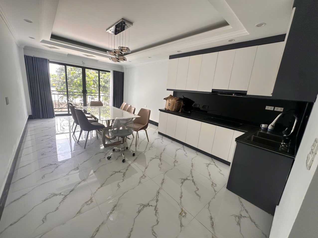 Bán Nhà Long Biên 55m x 6 Tầng Thang Máy Ô Tô Kinh Doanh Giá 13.6 Tỷ. - Ảnh 1