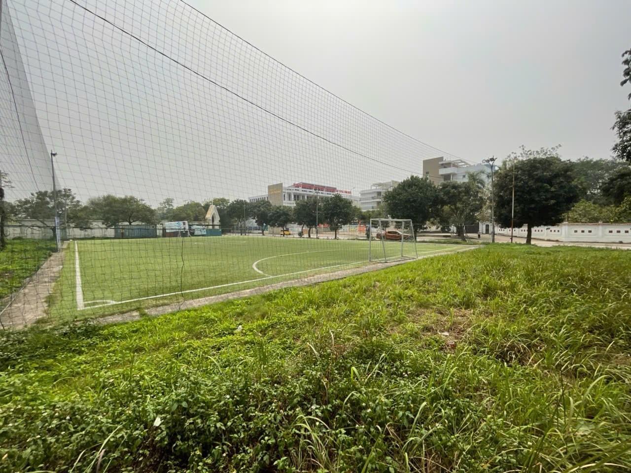Bán Biệt thự Nam Từ Liêm, KĐT Xuân Phương, view sân bóng, 181m, 4T, giá 30 tỷ - Ảnh 2
