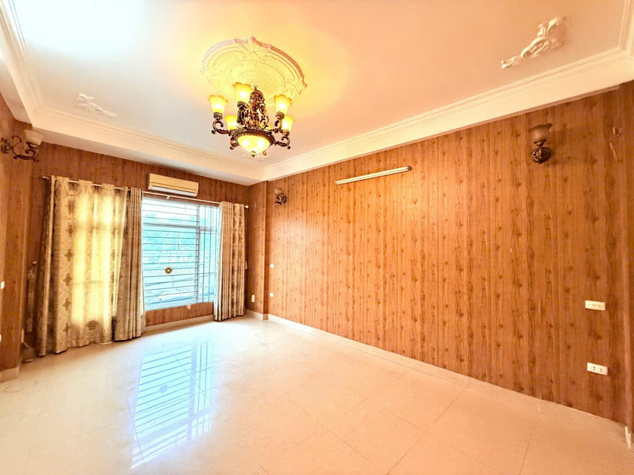 BÁN NHÀ NGUYỄN HỮU THỌ- HOÀNG MAI, 60 M2, 5 TẦNG, MẶT TIỀN 4 M, GIÁ NHỈNH 22 TỶ. - Ảnh 2