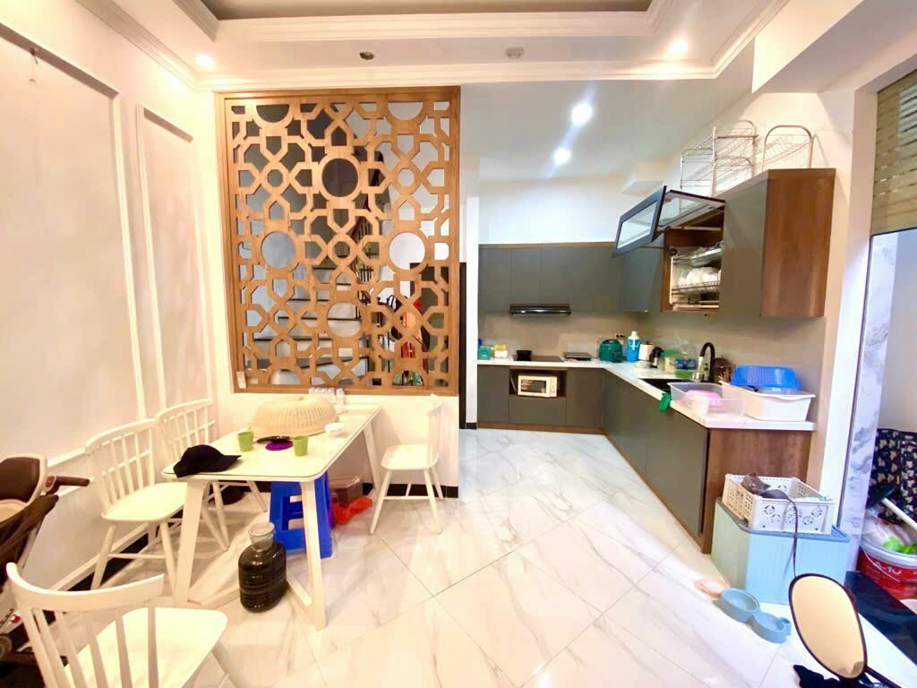 Trung tâm Ba Đình - Văn Cao 30m2 x 5 tầng - Ngõ nông, gần ô tô đỗ. - Ảnh 2