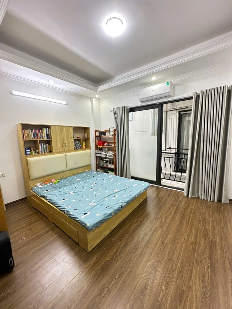 Đội Cấn 35m2 x 6 tầng thang máy - Trước nhà thoáng sáng - Ngõ thông - Full nội thất. - Ảnh 2