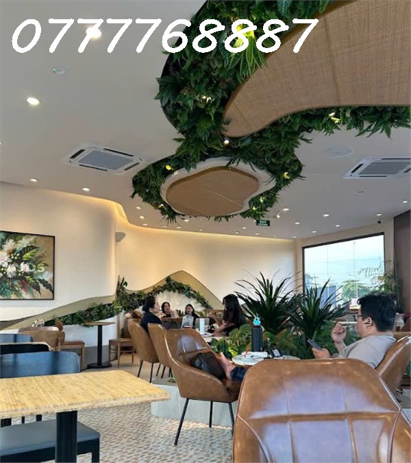 Góc 2 MT Nguyễn Xí 2 chiều, kế bên Vincom đang cho Hight Land thuê - Ảnh 2