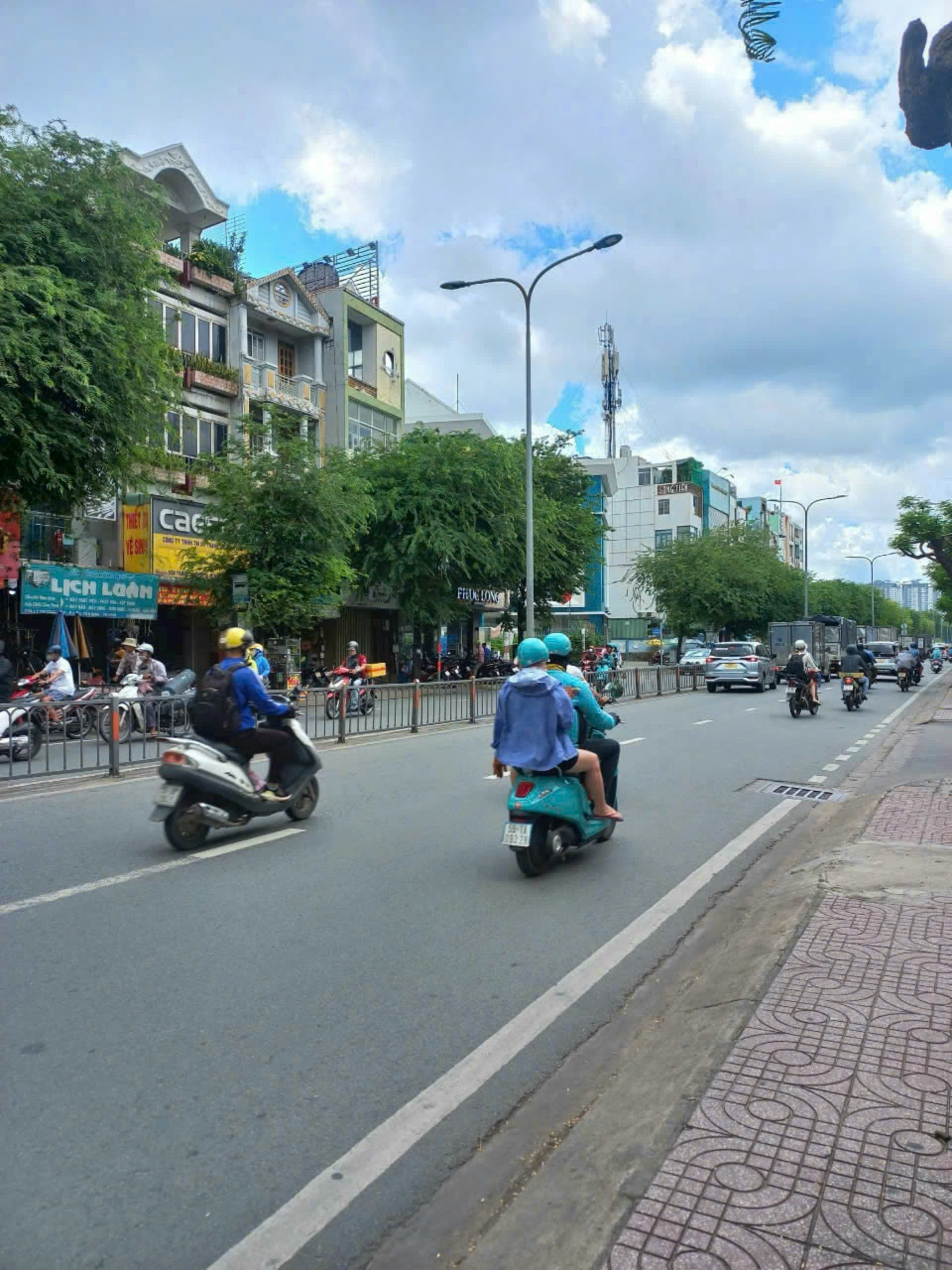 Bán nhà MT Nguyễn Thái Bình - Trường Chinh, Tân Bình, DT 4*14m, 3 lầu, đoạn đẹp. Giá 15 tỷ - Ảnh chính