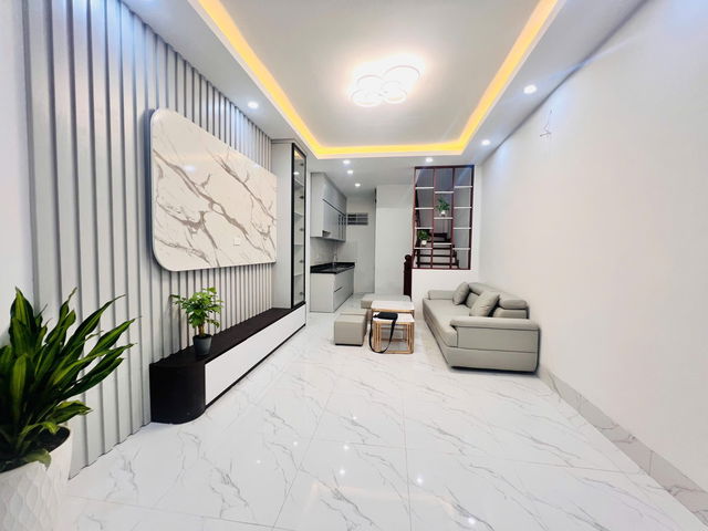 BÁN NHÀ ĐẸP TRẦN QUỐC VƯỢNG – TRUNG TÂM CẦU GIẤY – GIÁ CHỈ 7 TỶ 500. - Ảnh chính