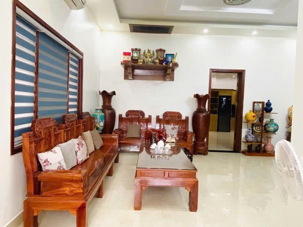 HOT HOT HOT – CẦN BÁN NHANH CĂN NHÀ ĐẸP Tại  Đường Cao Bá Quát, P. Trường Thi. TP.Vinh, Nghệ An - Ảnh 1