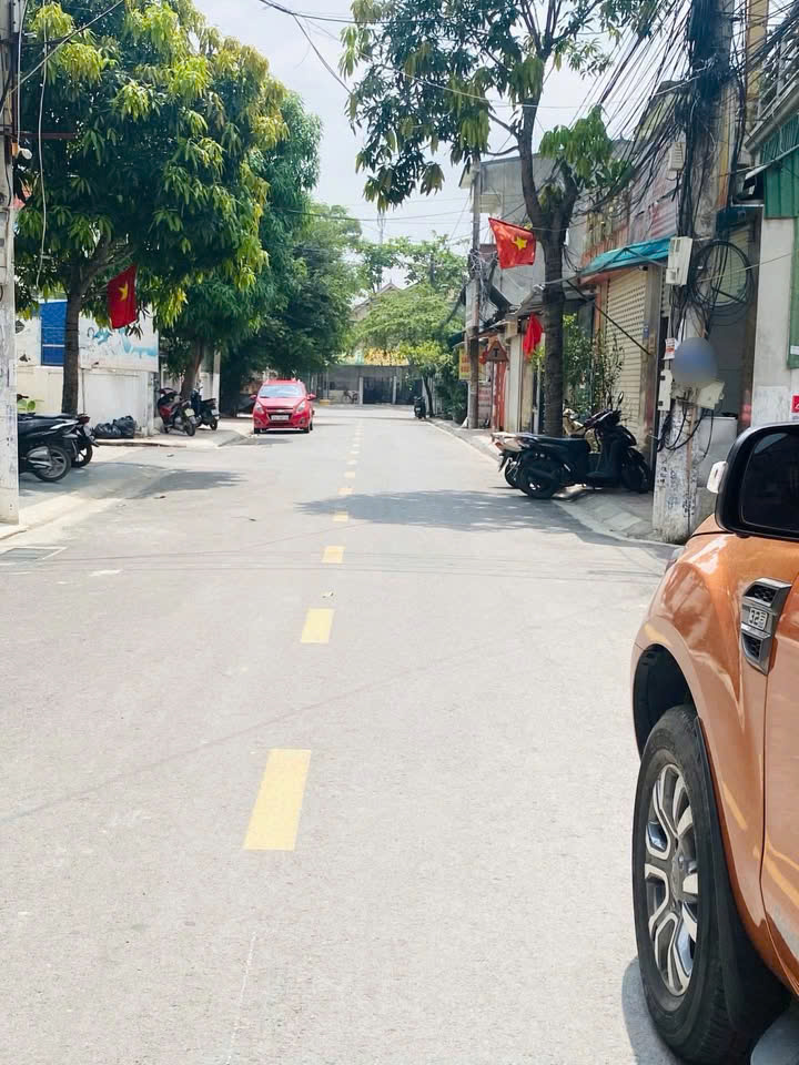 HOT HOT HOT – CẦN BÁN NHANH CĂN NHÀ ĐẸP Tại  Đường Cao Bá Quát, P. Trường Thi. TP.Vinh, Nghệ An - Ảnh 4