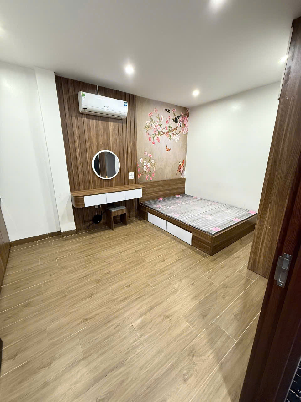 GÓC NHƯỢNG PHÒNG STUIO FULL ĐỒ TẠI Trung Hòa, Cầu Giấy, Hà Nội - Ảnh chính