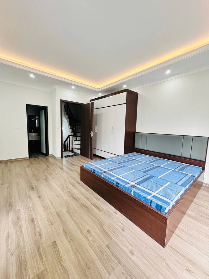 40M RA Ô TÔ TRÁNH , BA GÁC ĐỖ CỬA , SÁT BÃI GỬI Ô TÔ , NGÕ THOÁNG RỘNG , KHƯƠNG HẠ THANH XUÂN 38M2 . - Ảnh 3