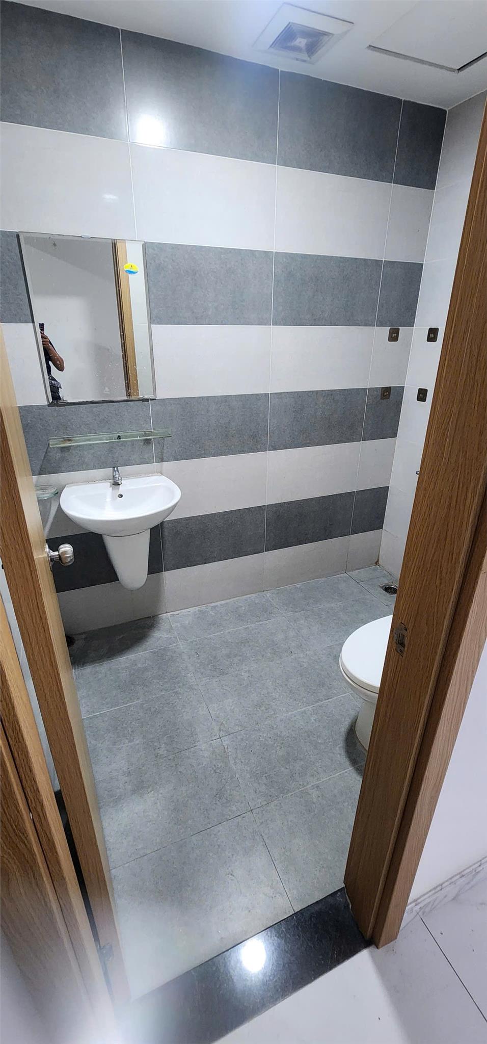 Chủ gửi bán căn hộ chung cư Saigon Avenue 47m2 2pn giá 1,9 tỷ bớt ít - Ảnh 2