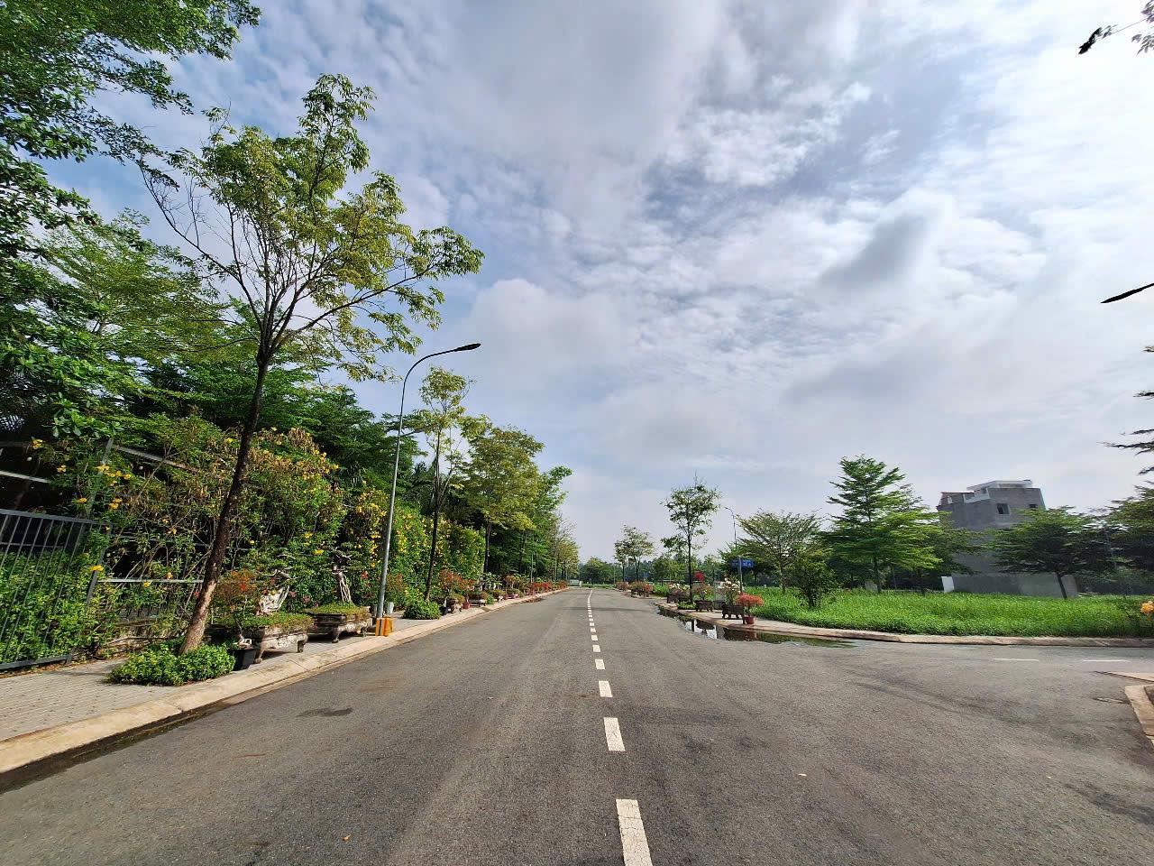 Một lô duy nhất 80m2 trong KDC Gia Long, giá 5.3 tỷ - Ảnh 2