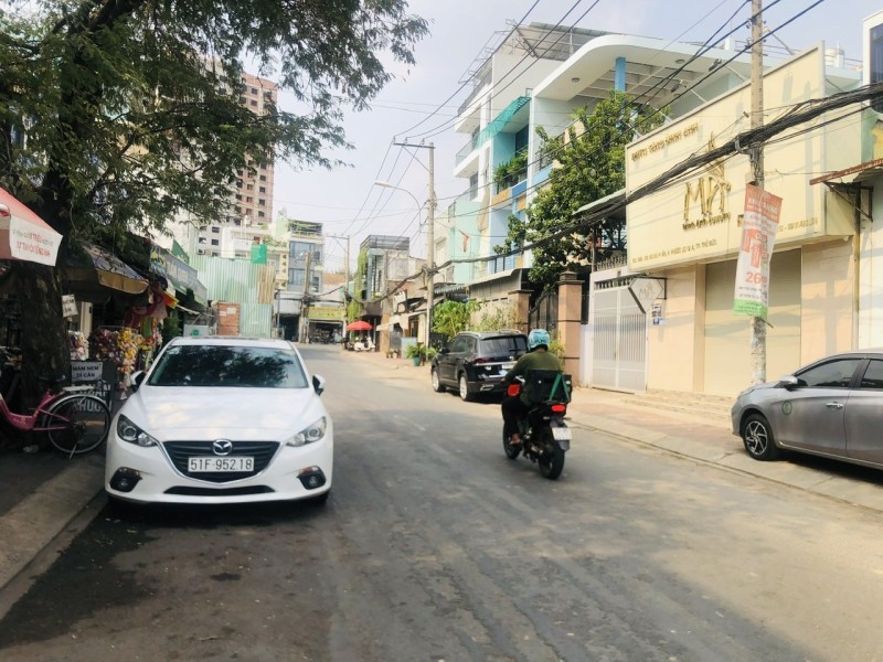 Bán Đất Mặt Tiền Hồ Bà Phấn, 255m2, Ngang  Khủng 12M, Phước Long A- T.p Thủ Đức - Ảnh chính