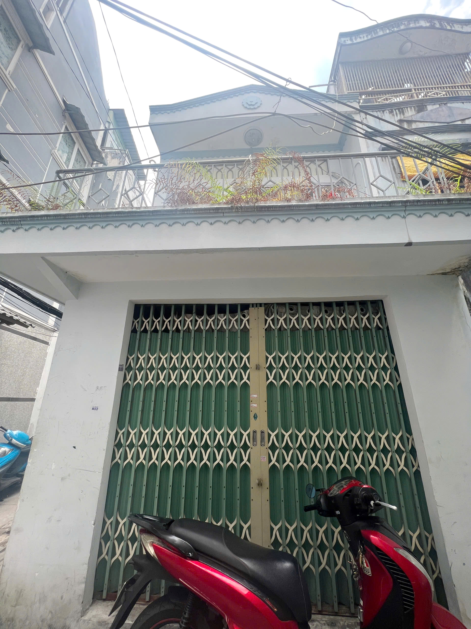 Nhà góc 2 tầng sát MT Phan Văn Trị P2Q5. Giá 6.5 tỷ TL - Ảnh 1