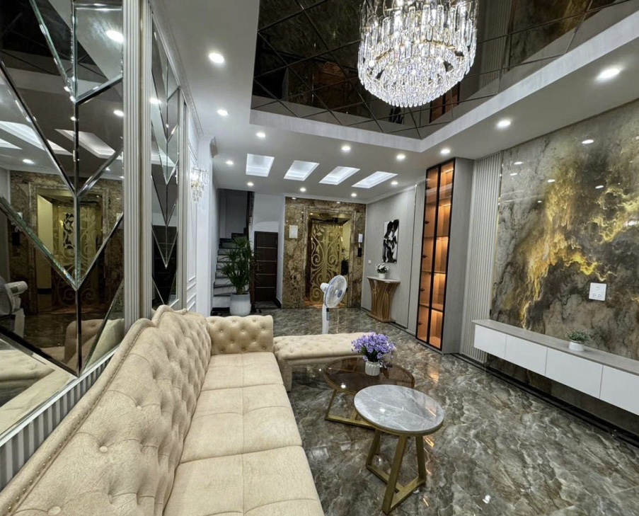 B.á.n nhà đẹp hiếm quận Hai Bà Trưng – Mới kính koong, thang máy, xách vali về ở ngay Giá 17.xxx tỷ - Ảnh 3