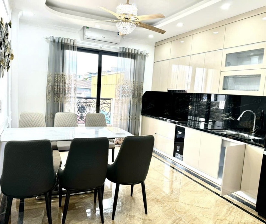 B.á.n nhà đẹp hiếm quận Hai Bà Trưng – Mới kính koong, thang máy, xách vali về ở ngay Giá 17.xxx tỷ - Ảnh 4