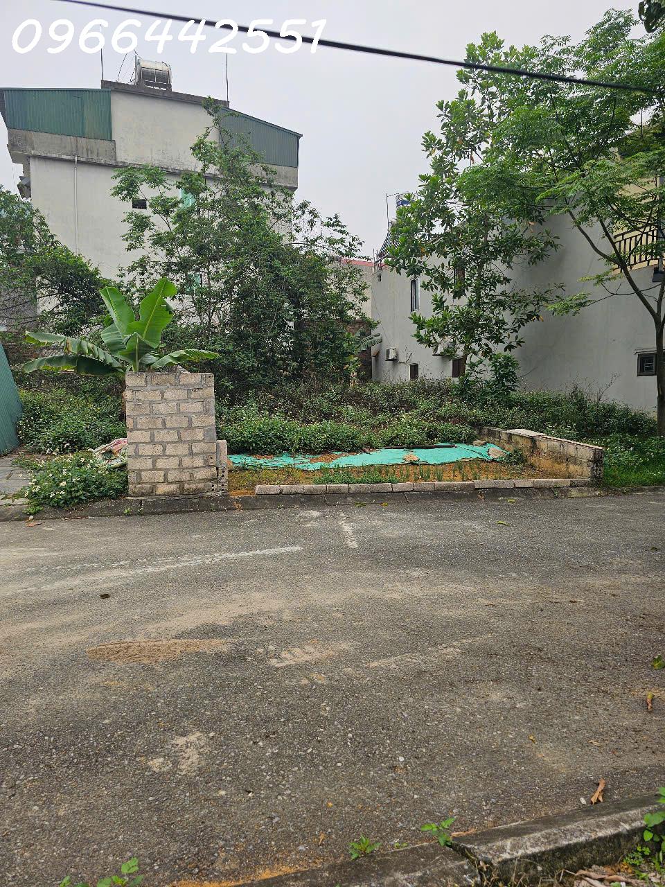 Bán Lô đất gần trục chính Đồi Sen đường thông ôtô MT rộng 102m nhỉnh 30tr - Ảnh 2