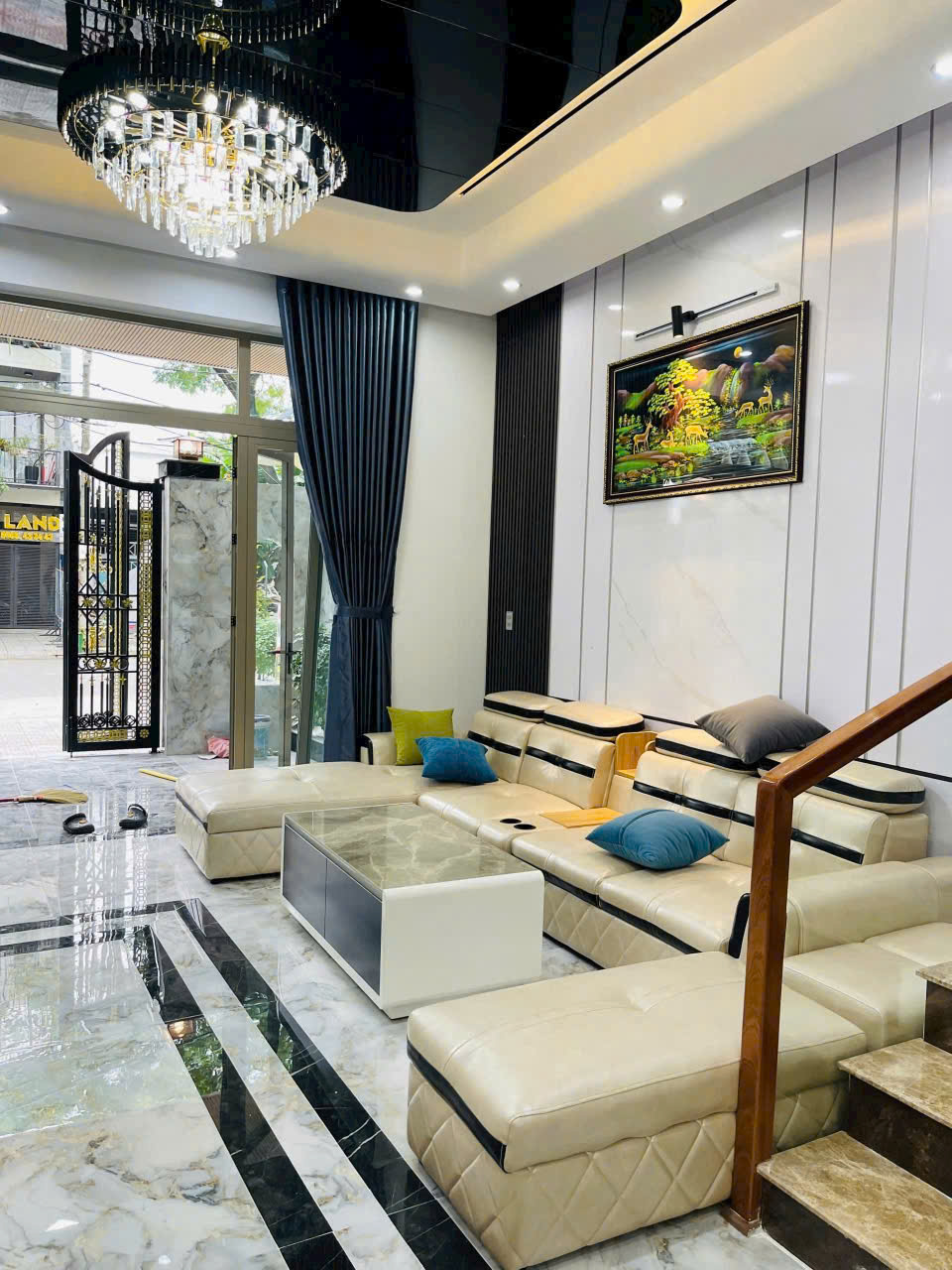 🔴💥Bán nhà 3 tầng TÂN CỔ ĐIỂN - Full nội thất- Sát biển - Ảnh 1