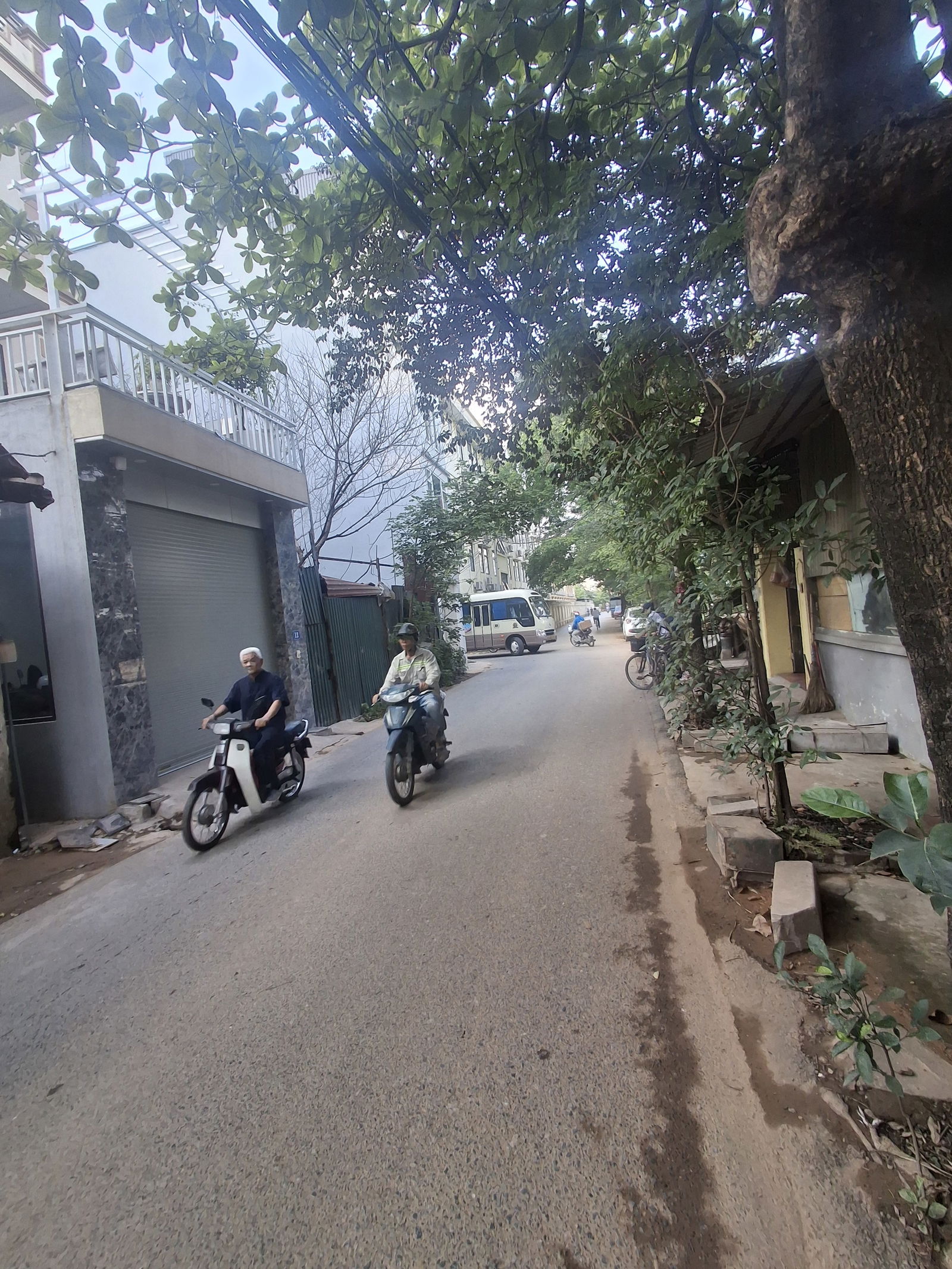 NHÀ MẶT PHỐ - QUYẾT THẮNG, HÀ ĐÔNG – Ô TÔ TRÁNH – KINH DOANH ĐỈNH – 92 M2 - Ảnh chính
