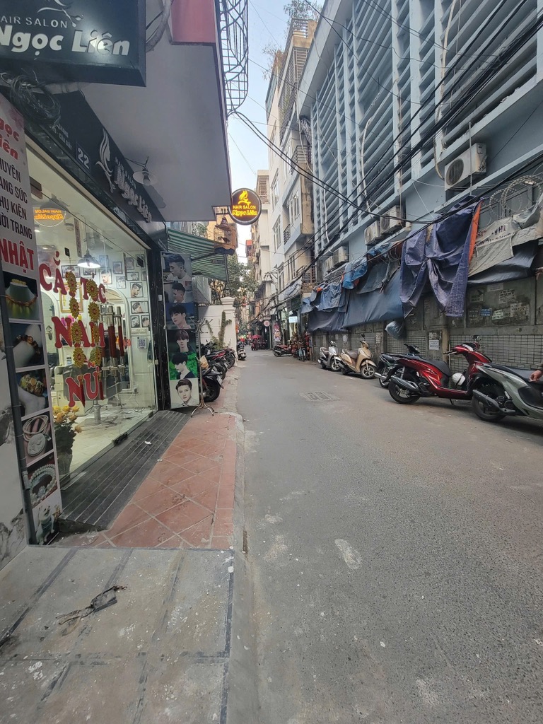 TRUNG TÂM CẦU GIẤY - NHÀ ĐẸP Ở NGAY - OTO QUA NHÀ VÀO NHÀ - KINH DOANH SẦM UẤT - HƠN 16 TỶ - Ảnh 1