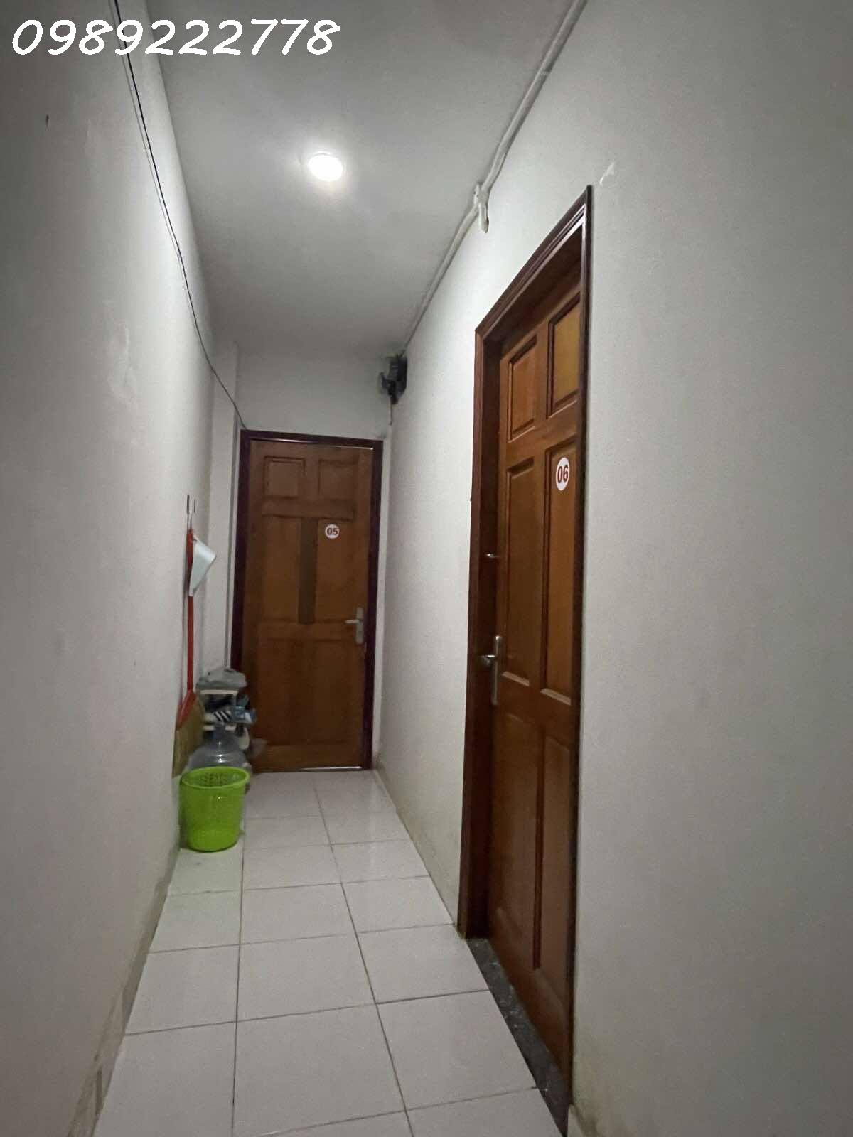 #TÂN_BÌNH]- CHDV 18 PHÒNG - NGAY BỜ KÈ - HXH - DT 4X24– DT SẴN- GẤP BÁN - Ảnh 3