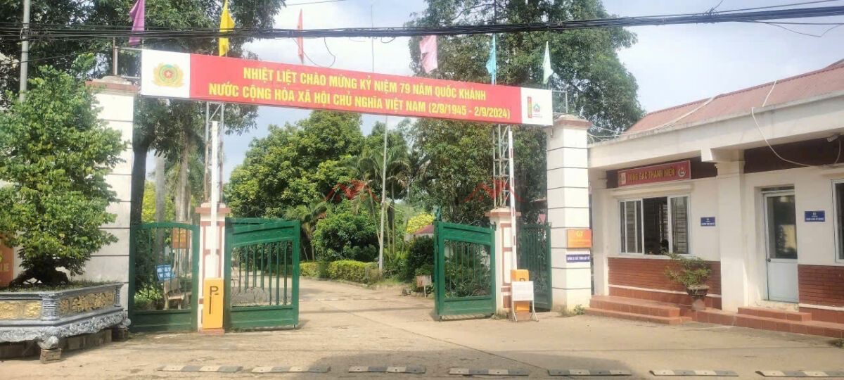 CHÍNH CHỦ BÁN CĂN NHÀ 3TANG 95M TẠI LƯƠNG SƠN-HOÀ BÌNH - Ảnh 2