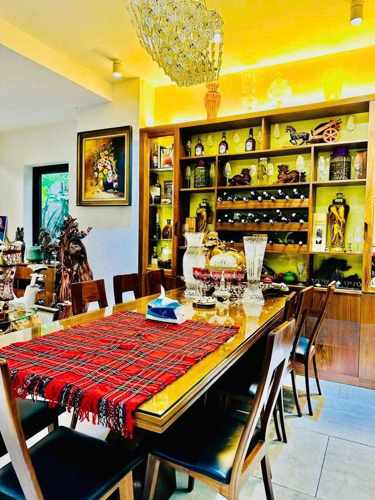 BÁN NHÀ TRUNG HÒA, PHÂN LÔ, VỈA HÈ, ÔTÔ TRÁNH, KINH DOANH, 70M² GIÁ 23 TỶ 900 - Ảnh 2