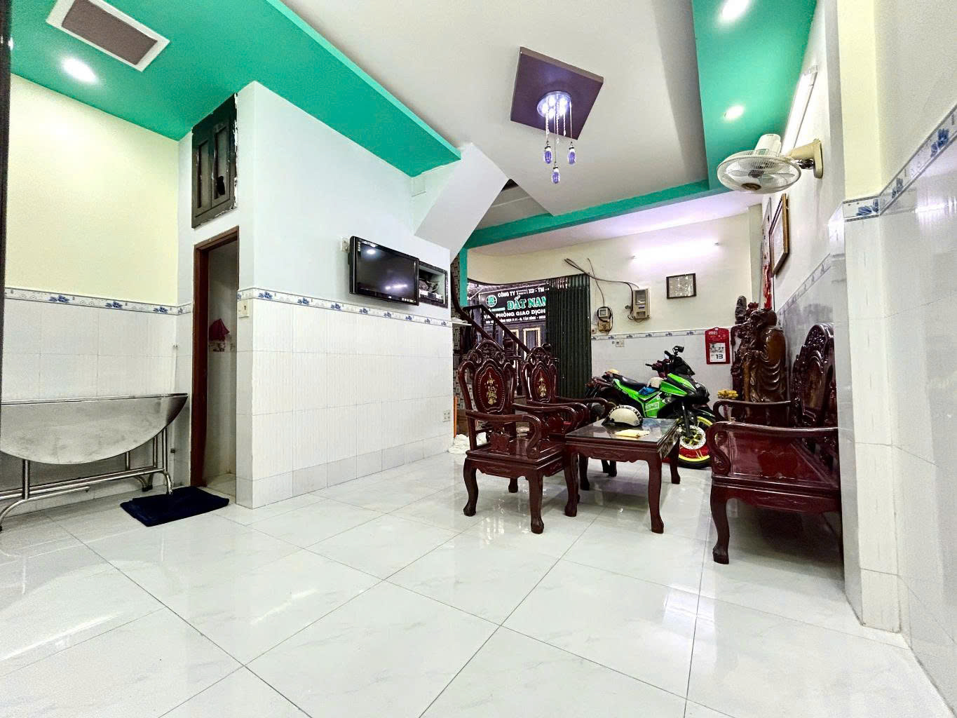 Bán gấp nhà HXH Đồng Đen, P13, Tân Bình, 65m2 chỉ 7,4 tỷ 0935767286 - Ảnh chính