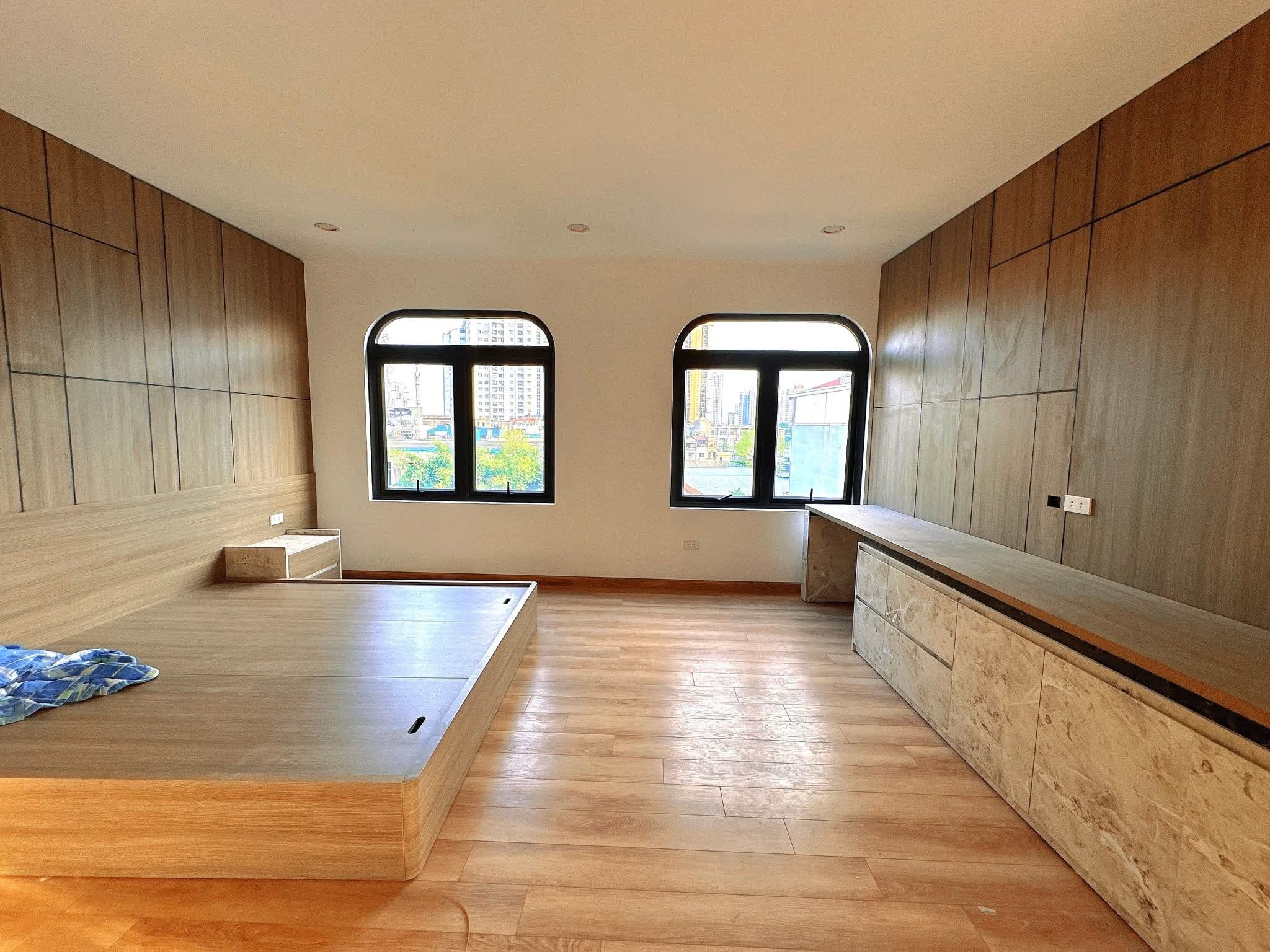 MẶT PHỐ NGUYỄN VĂN TRỖI THANH XUÂN, VỊ TRÍ ĐẸP LÔ GÓC 8 TẦNG KINH DOANH. DT 83M2 GIÁ 37.9 TỶ - Ảnh chính