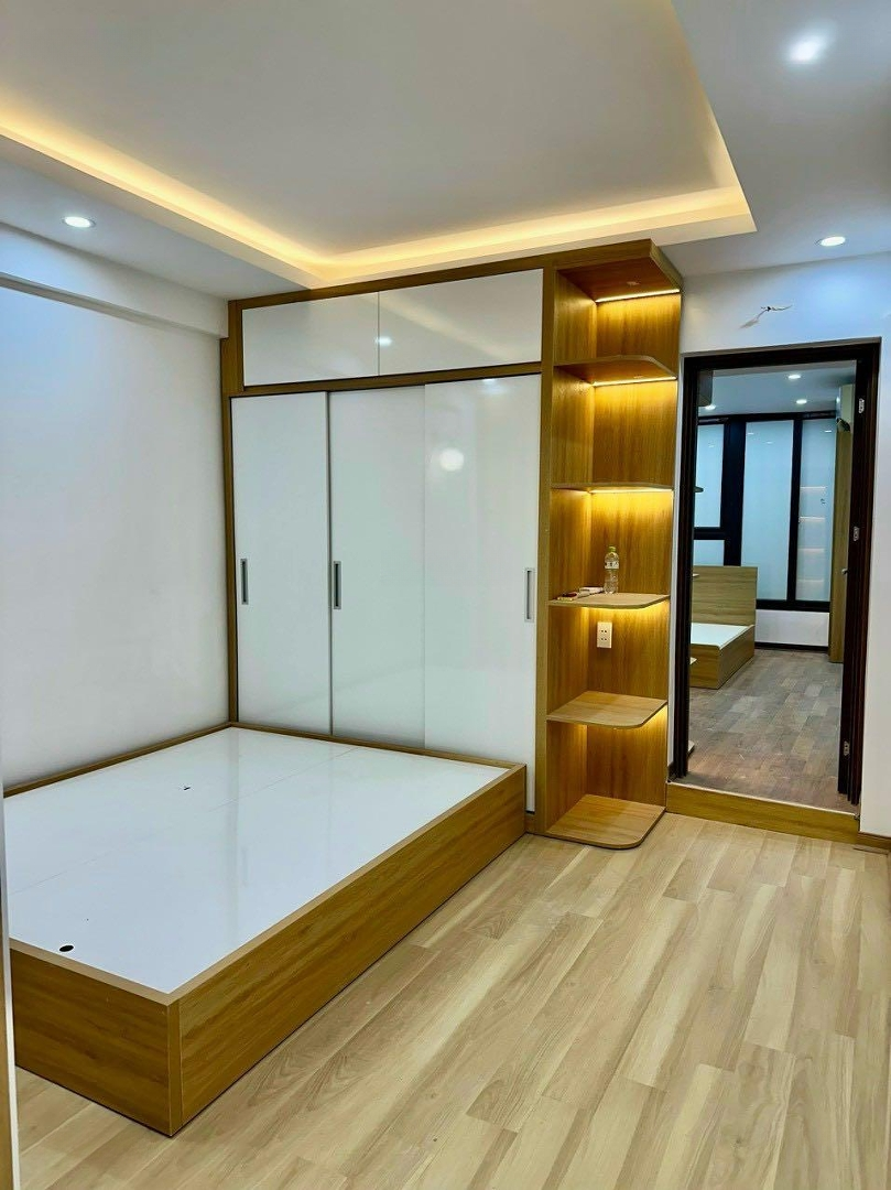 Bán nhà Đê La Thành 27m2x4 tầng đẹp cực hiếm - ngõ rộng - thoáng trước và sau chỉ 3,5 tỷ - Ảnh 1