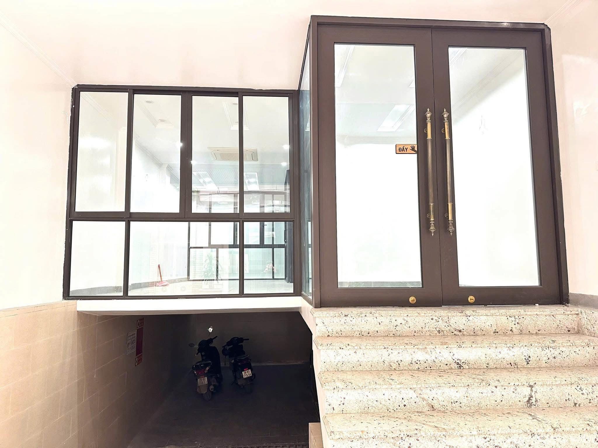 SIÊU HIẾM- Phân Lô Ôtô tránh Phố Quan Nhân 60/65m, 9T Thang máy, MT 5.4m 31.1 Tỷ - Ảnh 3