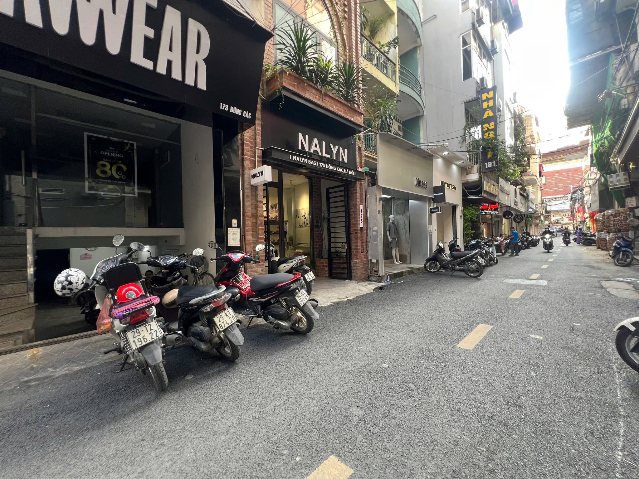 PHỐ THỜI TRANG-Mặt Phố Đông Các (Hoàng Cầu,Ô Chợ Dừa) 64/70m,8T Thang máy 38 Tỷ - Ảnh chính
