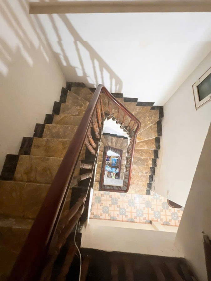 BÁN NHÀ MẶT PHỐ KINH DOANH THANG MÂY Chiến Thắng 64/70m2  5 tầng  4m  26.8 tỷ Hà Đông Hà Nội - Ảnh 2