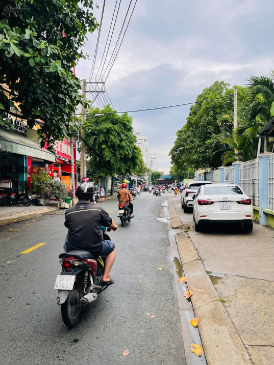 Bán Tòa nhà 9,5m x25m.Đúc 4 tấm Mặt Tiền Đường Chung Thị Minh,phường Hiệp Thành.Q12 - Ảnh 2