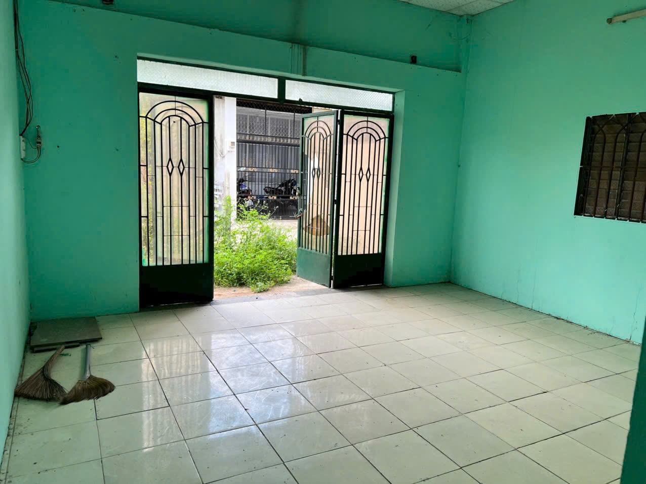 cần bán nhà gần trường học - hồ văn tắng củ chi - Ảnh 3