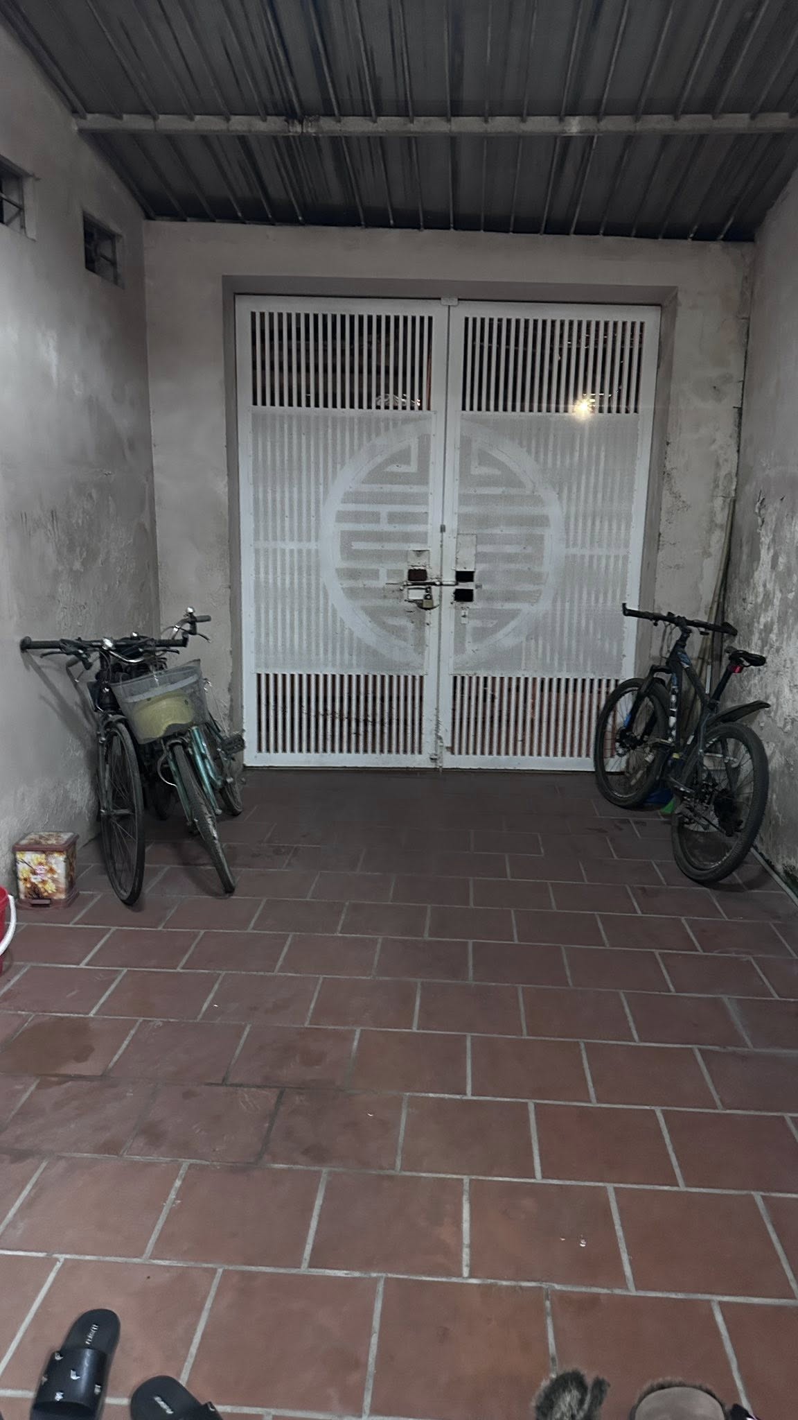 BÁN NHÀ NGÕ TỰ DO 80M2 – THOÁNG TRƯỚC SAU – OTO TRÁNH  – 17,9 TỶ - Ảnh chính