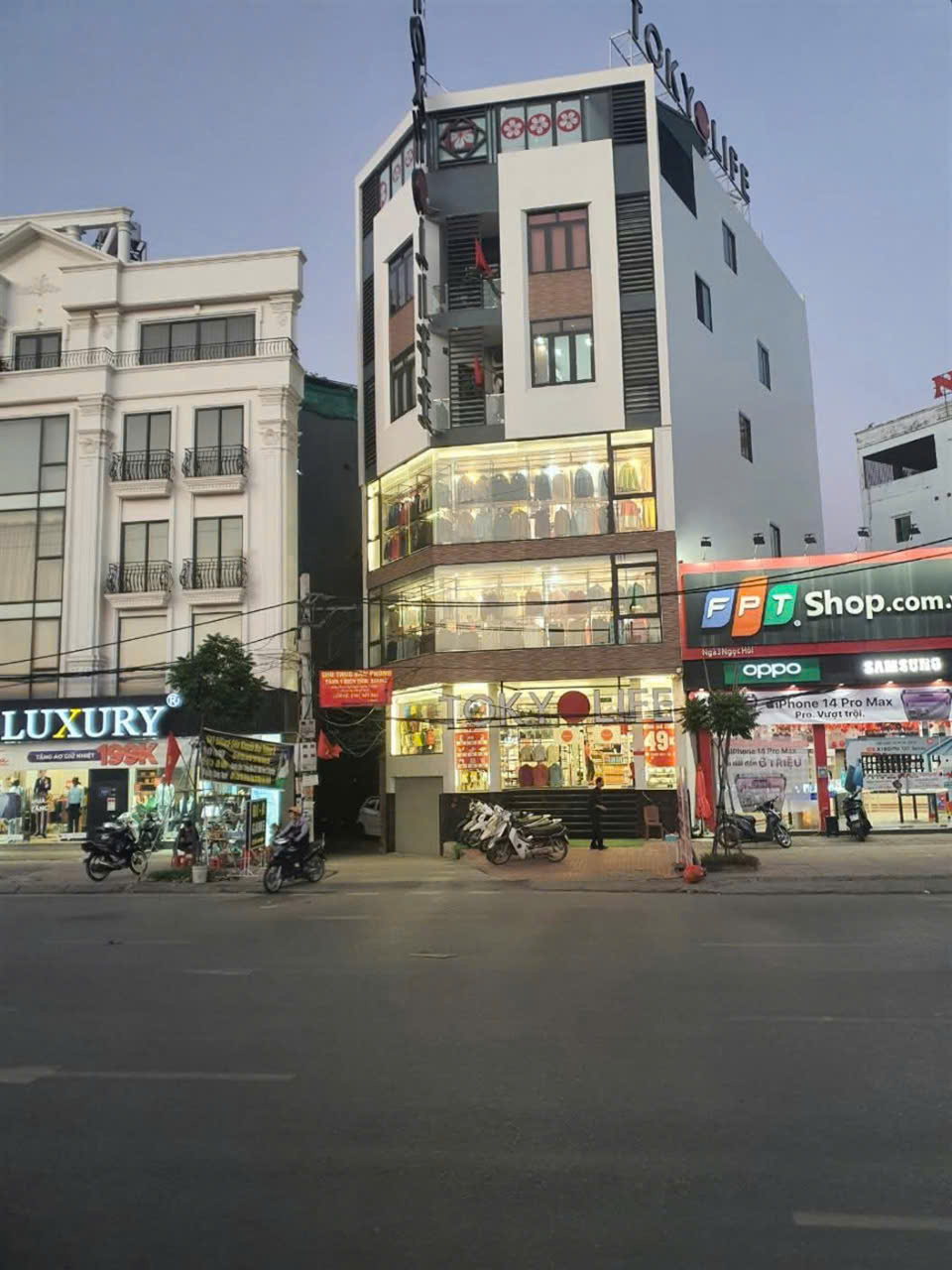Bán nhà mặt phố, 2 thoáng, Bạch Mai, Hai Bà Trưng - Ảnh chính