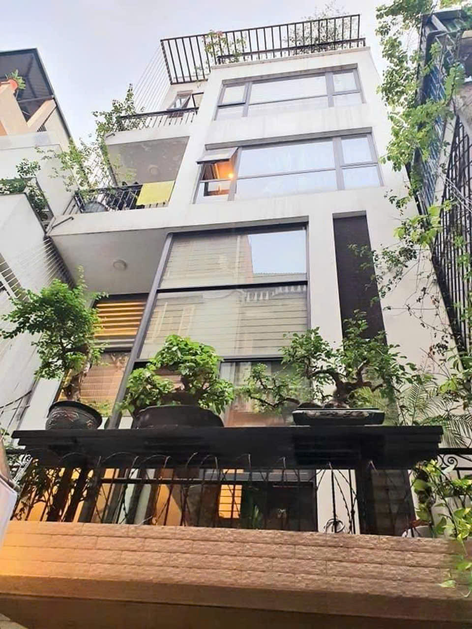 NHÀ ĐẸP ĐÔNG NGẠC - BẮC TỪ LIÊM - DT35M2 - 5 TẦNG - GIÁ 6,5 TỶ - NGÕ Ô TÔ - KINH DOANH THÔNG - Ảnh chính