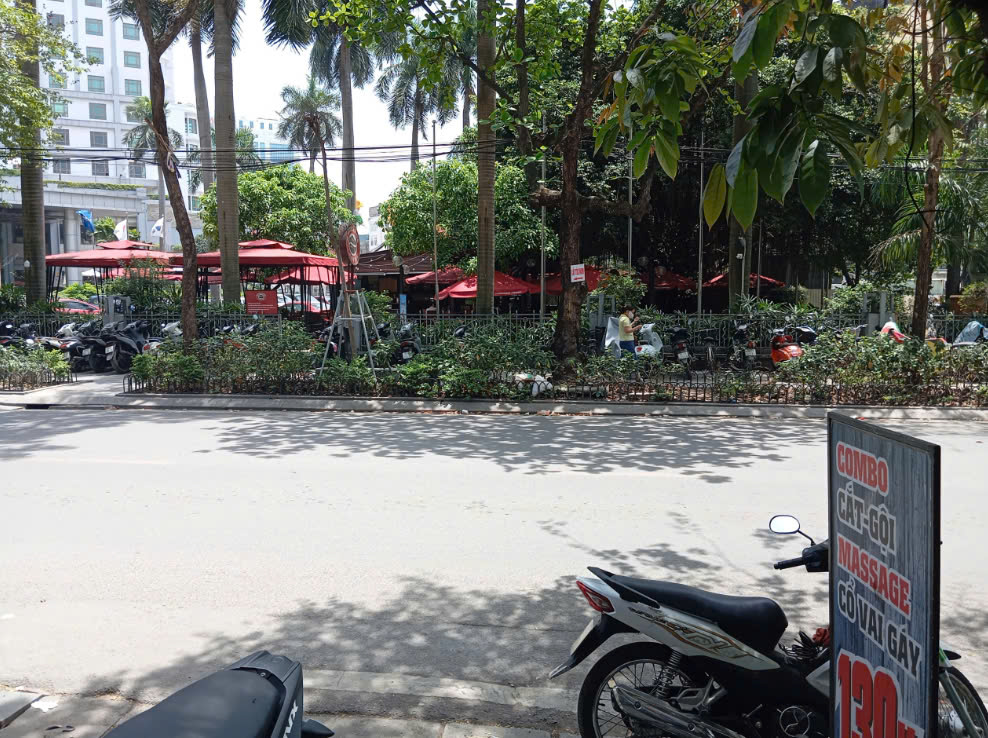 CHO THUÊ MẶT BẰNG KINH DOANH TẠI 106 PHỐ GIẢNG VÕ - CÁT LINH - ĐỐNG ĐA - HÀ NỘI - Ảnh 4