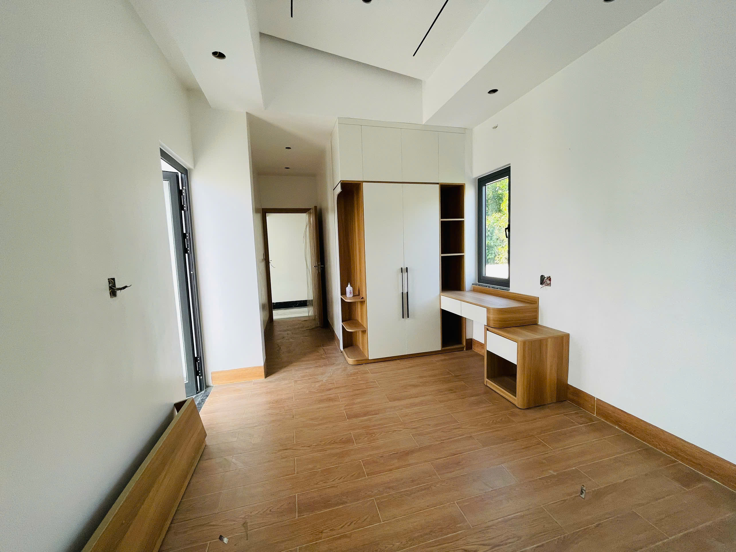 ❗❗ CHỈ 2,X TỶ – SIÊU PHẨM NHÀ 2 TẦNG KIỆT Ô TÔ LÊ NGÔ CÁT – SÁT ĐƯỜNG NGUYỄN HOÀNG 43M - Ảnh 1