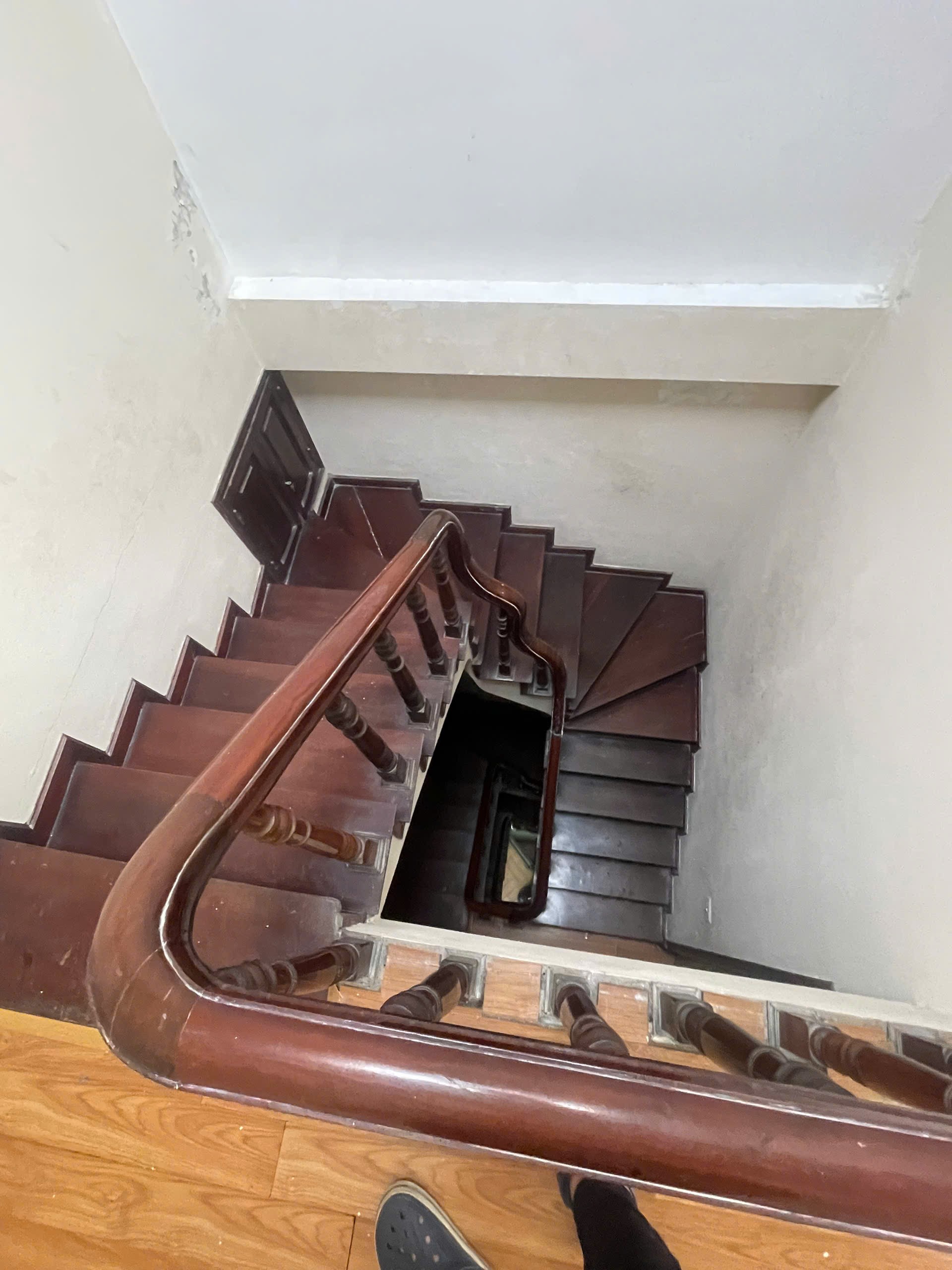 Cho thuê phòng trọ khu vực Bách-Kinh-Xây,25 - 30m2, giá 3,4 - 3,8tr/tháng, có đủ giường tủ bàn ghế - Ảnh 4