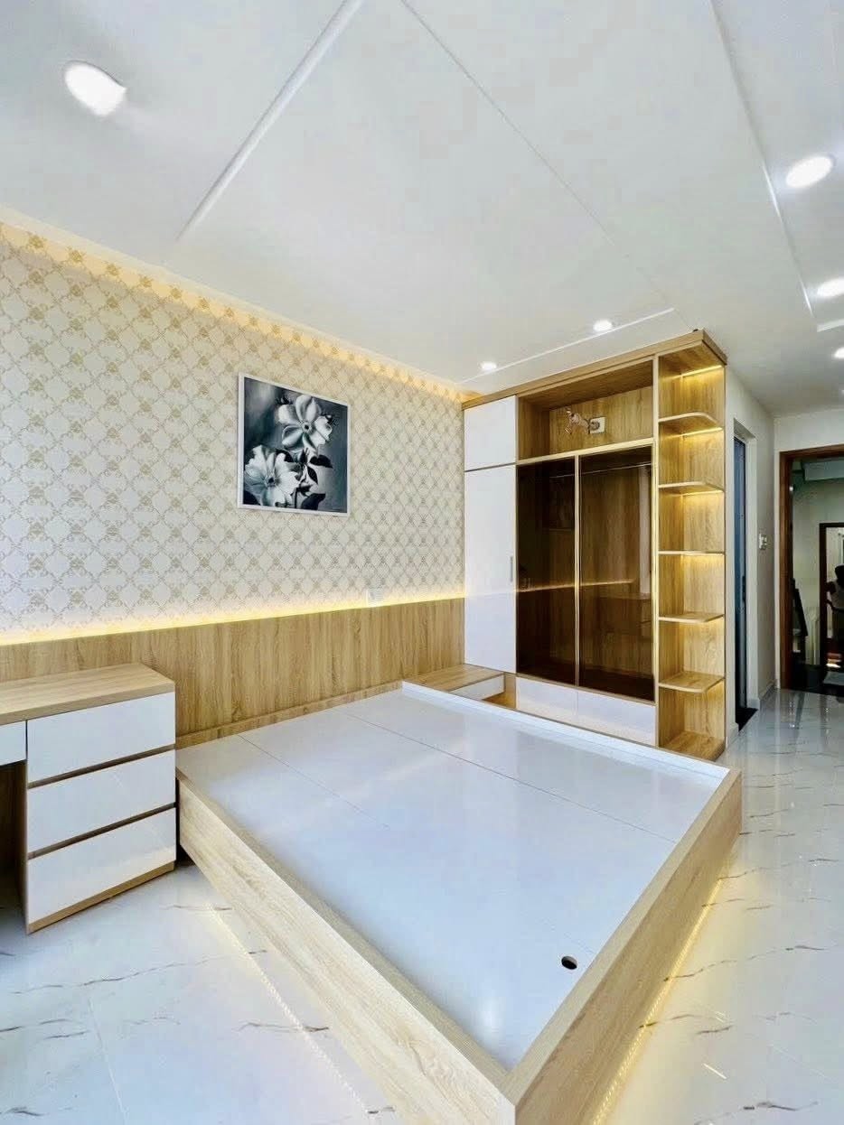 70m2, BÁN NHÀ 5 TẦNG, MT NGUYỄN DUY CUNG, P12 GV, NHỈNH 8 TỶ - Ảnh 3