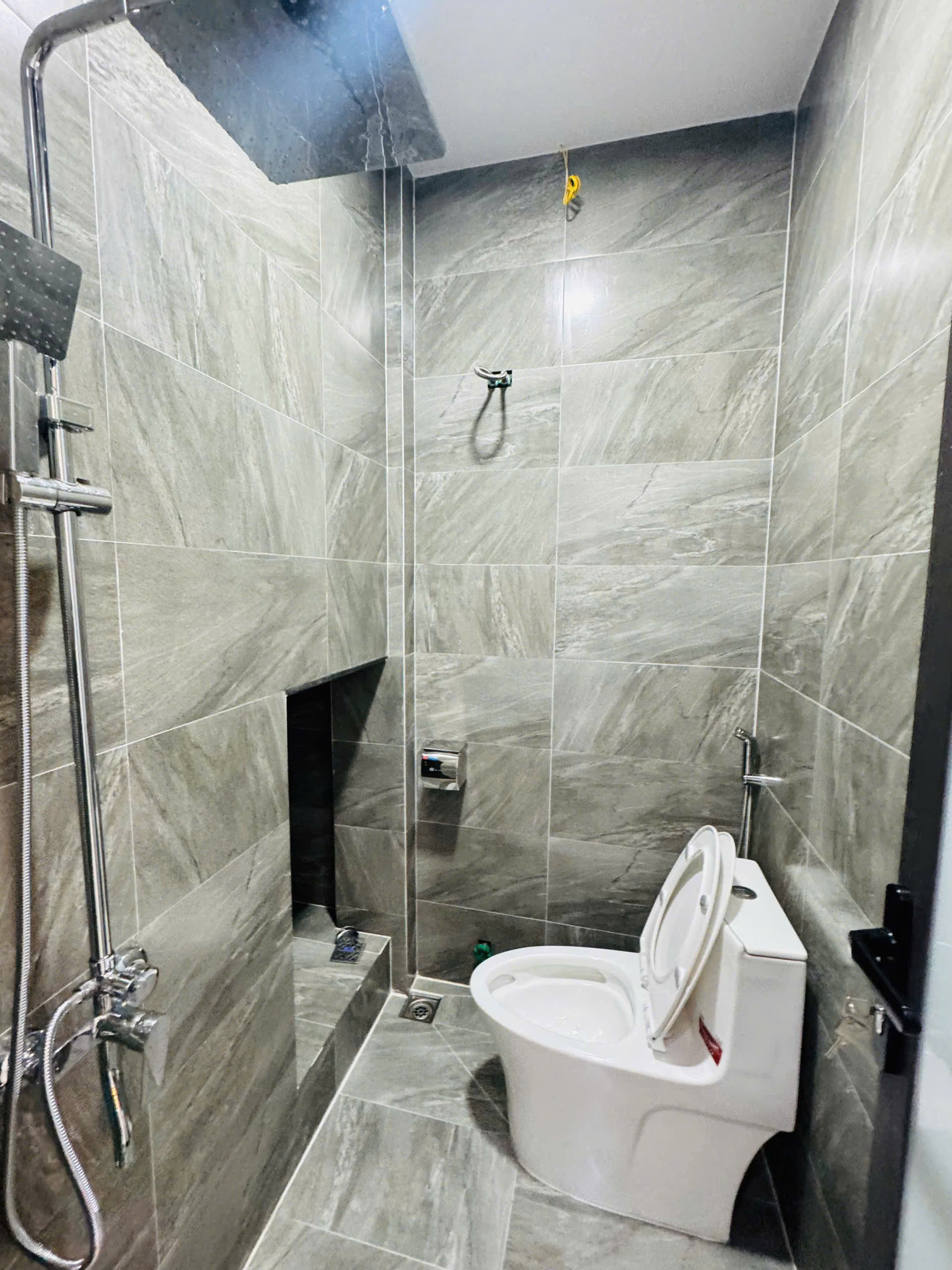🔥 BÁN NHÀ 3 TẦNG FULL NỘI THẤT – KIỆT Ô TÔ ĐẶNG HUY TRỨ – CÁCH MẶT TIỀN CHỈ VÀI BƯỚC 🔥 - Ảnh 4