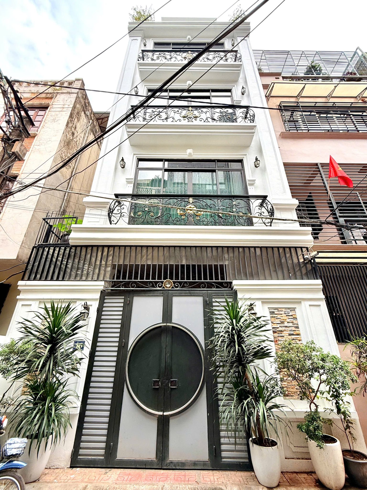 BÁN NHÀ VĂN CAO – HOÀNG HOA THÁM 46M 5 TẦNG MẶT TIỀN 4,6M - Ảnh chính