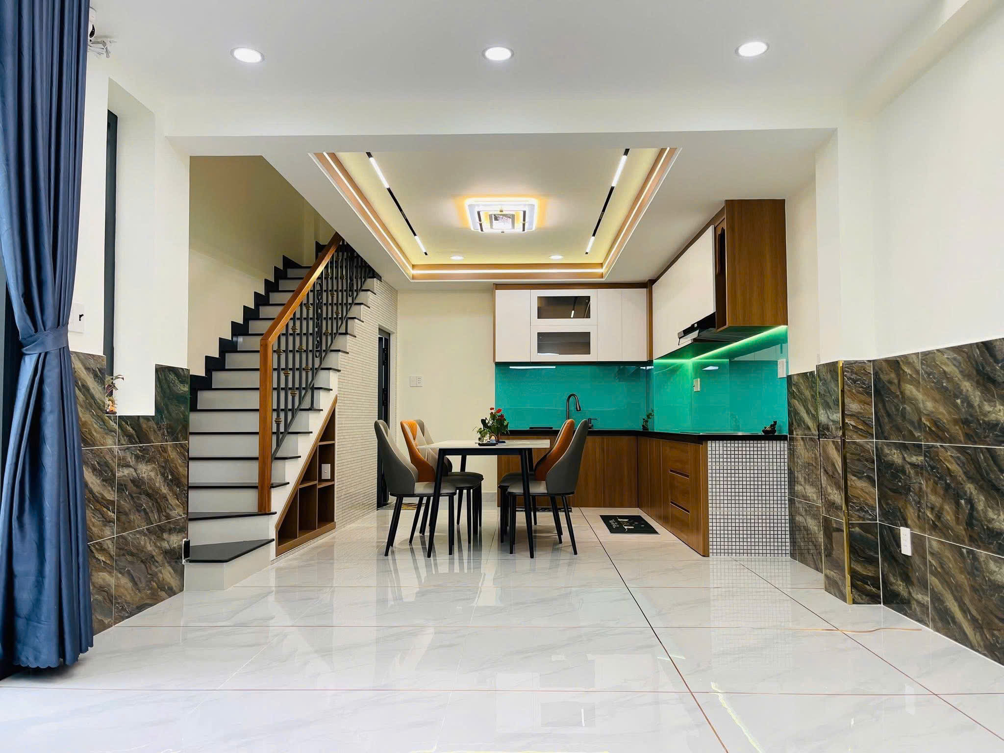 Bán nhà Thống Nhất, 4 phòng ngủ, sân thượng, ngang 4,6m, chỉ 5 tỷ xíu - Ảnh 3