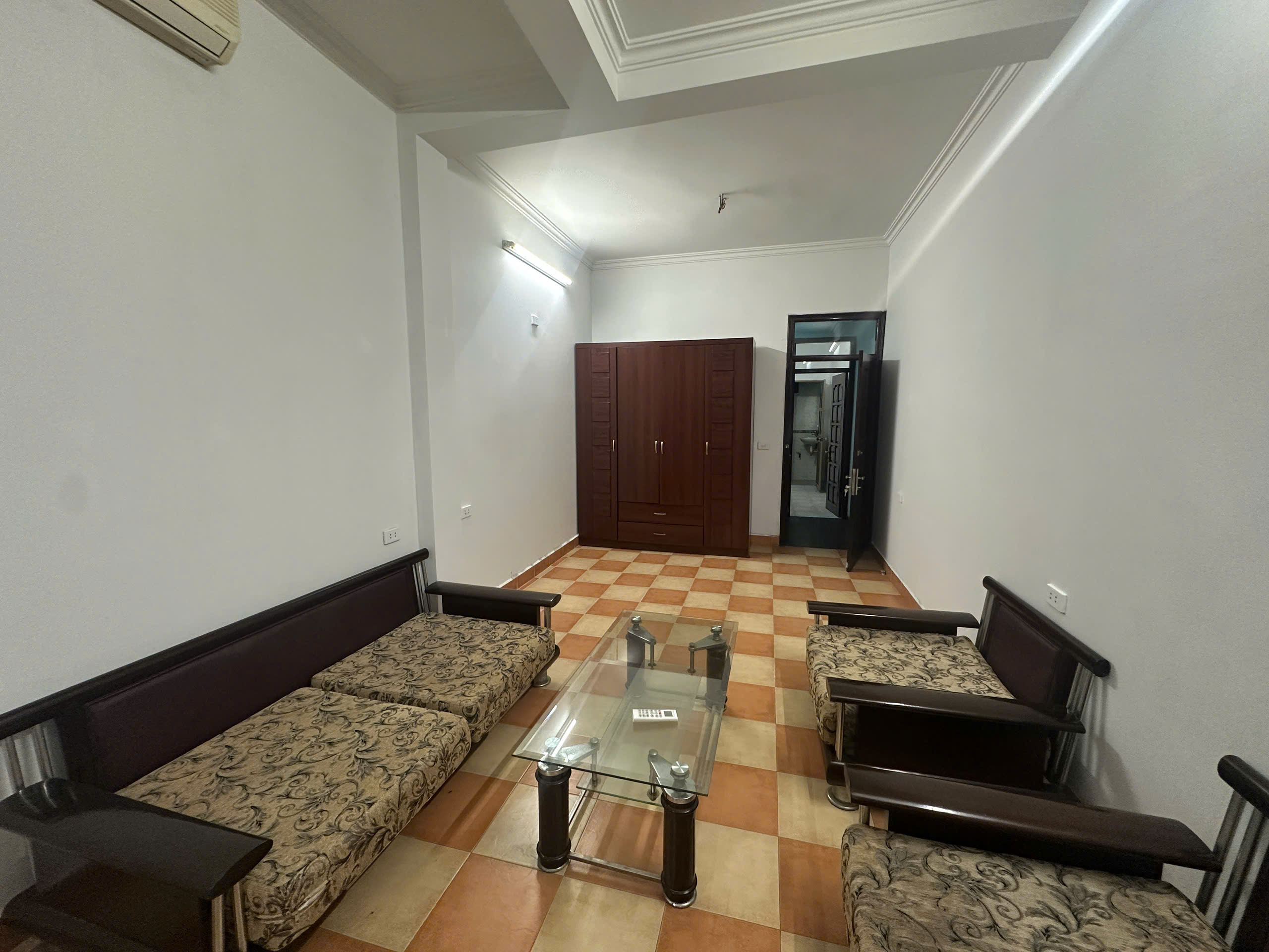 Cho thuê nhà riêng đường Hồng Hà, Hoàn Kiếm 43m x 4T giá 15 triệu, ô tô, kinh doanh - Ảnh 4