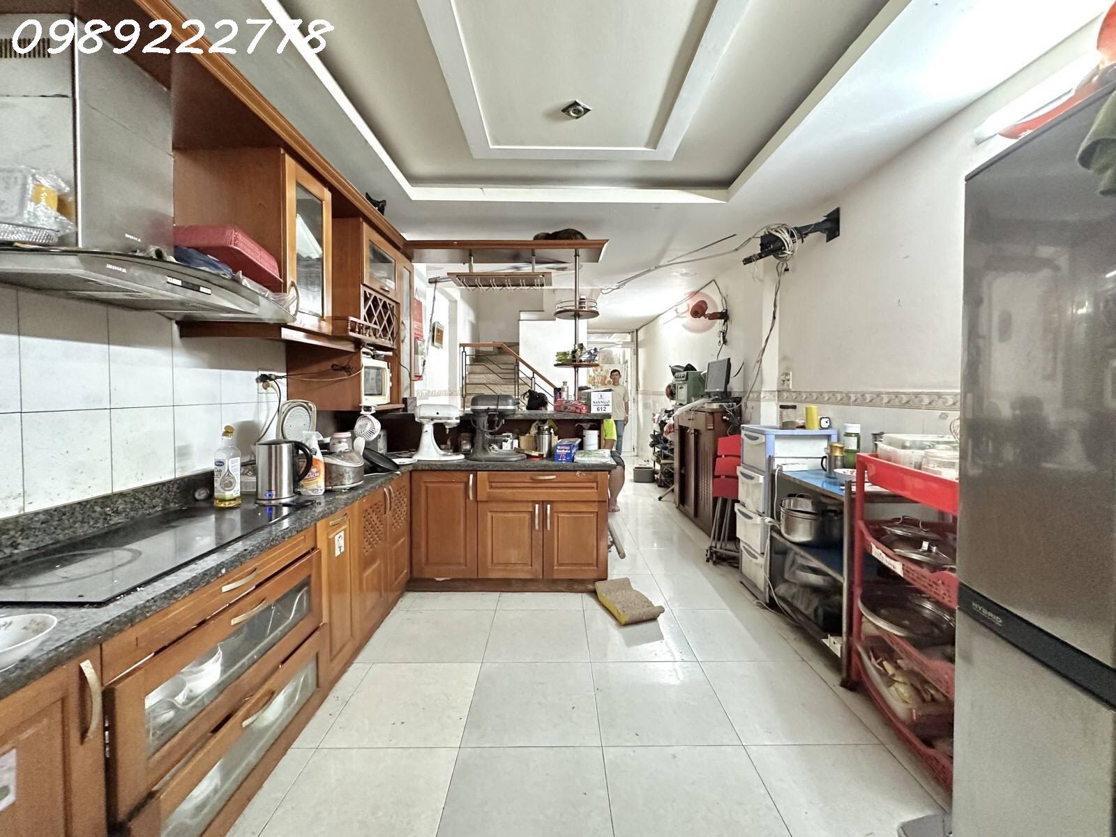 HIẾM - [#QUẬN_3] - 5 TẦNG - 2 MẶT HẺM Ô TÔ TRƯỚC SAU, VÀI BƯỚC 1 TRỤC RA MẶT TIỀN - 70M2. - Ảnh 2