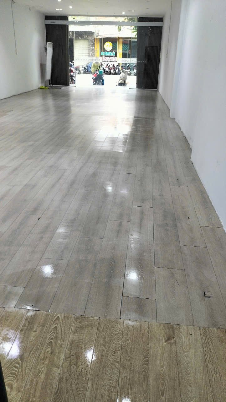 Cho Thuê Nhà Có Thể Kinh Doanh Ngay Mặt Tiền Phan Đình Phùng TP Quảng Ngãi - Ảnh 2