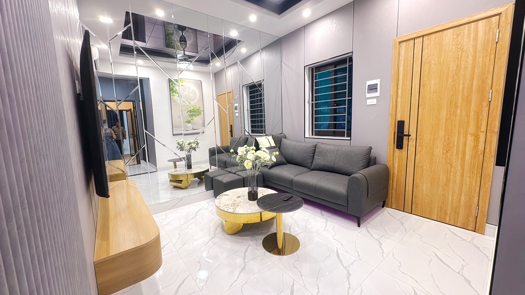 BÁN NHÀ TẬP THỂ 75M2, TRẦN QUỐC HOÀN, CẦU GIẤY, HÀ NỘI - CHỈ 3.7 TỶ - SỔ ĐỎ CHÍNH CHỦ - Ảnh chính