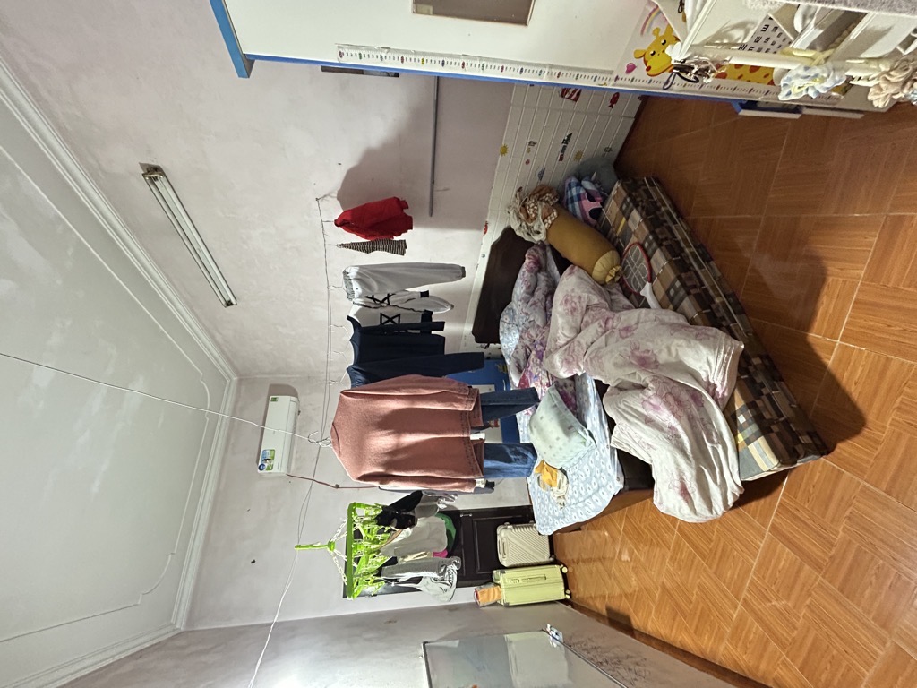 Bán nhà C4 vị trí đẹp ngõ nông gần cầu Chui BigC Long Biên diện tích 50m, giá 5 tỷ 3 - Ảnh 3